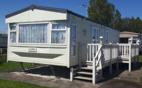 Caravan 6 Berth North Shore Holiday Centre